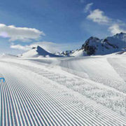 R La RadioStation Tignes Radio Commercial Voiceovers Ski Snow France Alps